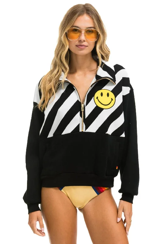 CAUTION SMILEY 2 EMBROIDERY FLEECE HALF ZIP SWEATSHIRT - BLACK // WHITE Hoodie Crop Top Short Trendy