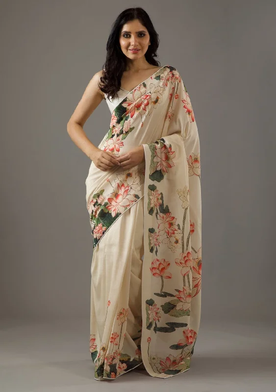 Women Cream_ Bright Moss Printed Saree With Un-Stiched Blouse Ruched Sleeve Blouse