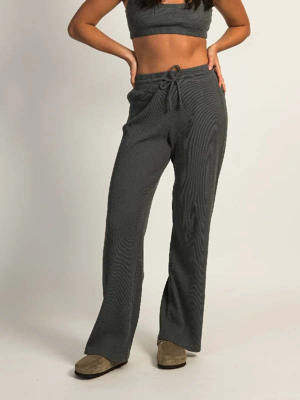 HARLOW WINNIE LOUNGE PANT - MOUNTAIN Classic Pleated Pants