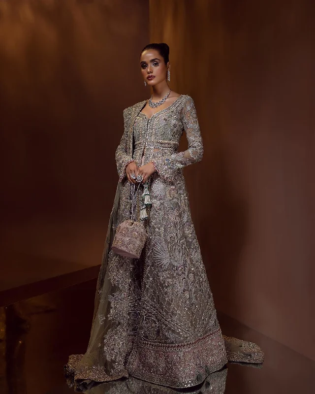 Traditional Pakistani Bridal Gown Lehenga Dupatta Dress