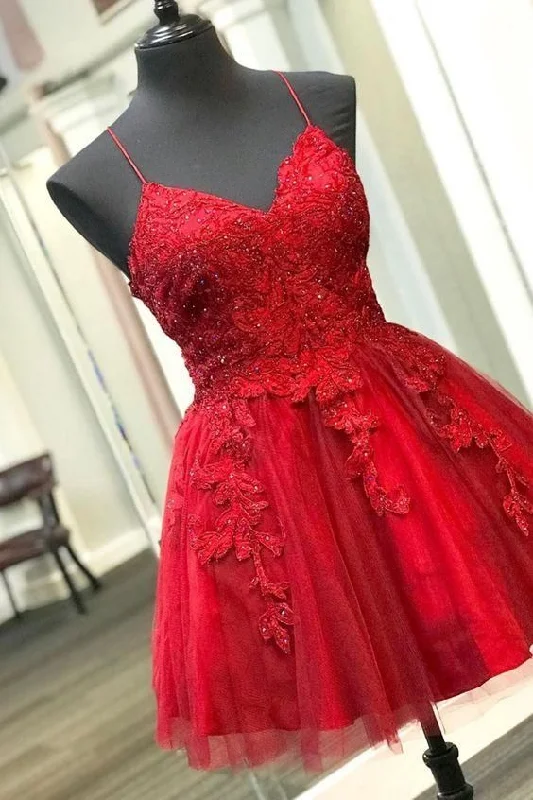 Straps Lace Appliqued Red Short Homecoming Dress C706