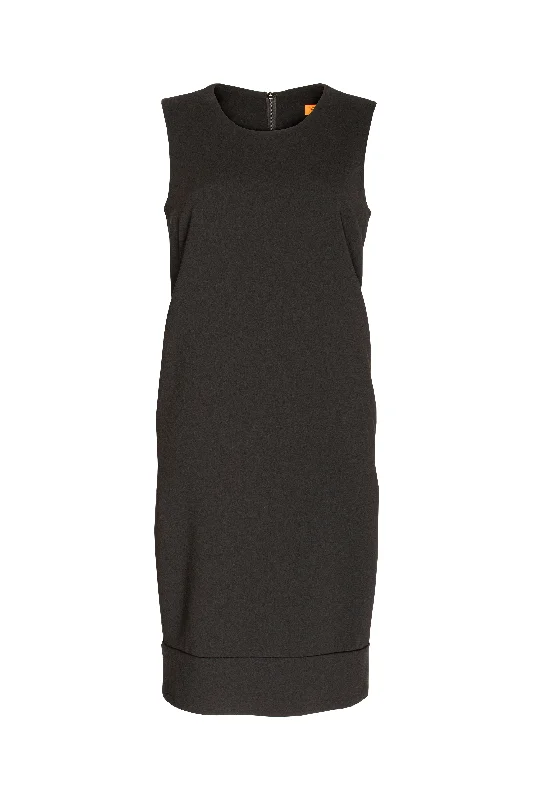 Narrow Panel Hem Dress - Black 8651