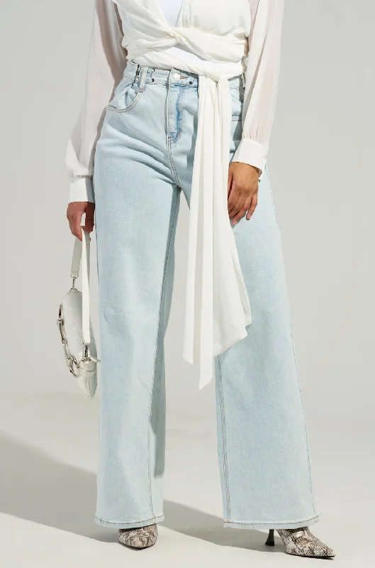 GIRL HAS RANGE MULTIWAY RISE DENIM JEAN Chic Rip-Detail High-Waist Jeans