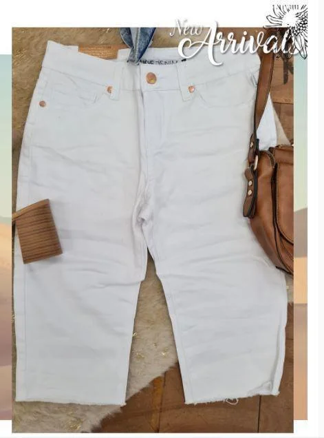 Refuge Jean White Bermuda Jean Short Casual High-Waisted Bootcut Jeans