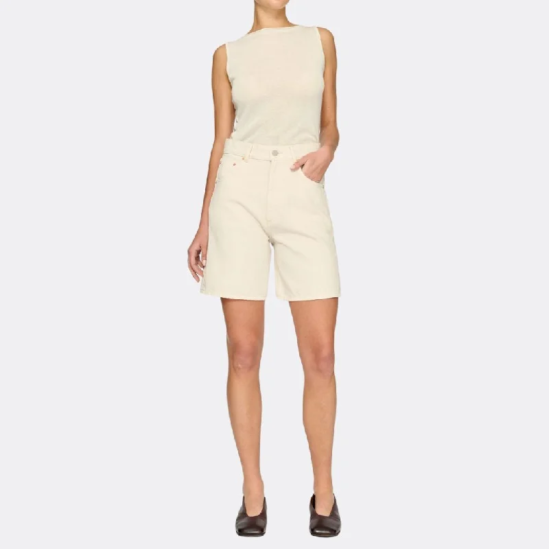 Taylor Jean Short (Flax) Casual Wide-Legged Denim Jeans