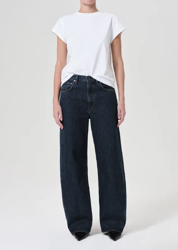 Low Curve Jean in Pendulum Elegant Dark-Wash Bootcut Jeans
