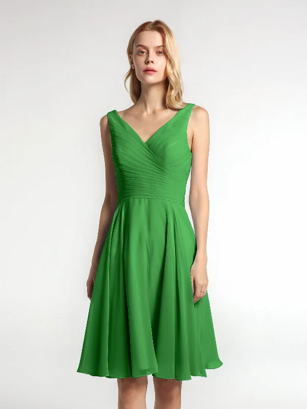 V neck Pleated Bodice Circle Skirt Mini Dress Green Elegant Mini Dress with Pleats