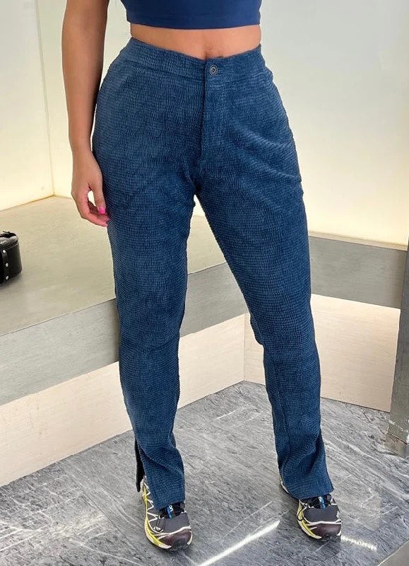 Kelly Embossed Grainy Texture Elasticated Hip Wrapped Cuffs Slit Flare Pants Comfy Cargo Trousers Kelly Embossed Grainy Texture Elasticated Hip Wrapped Cuffs Slit Flare Pants Comfy Cargo Trousers