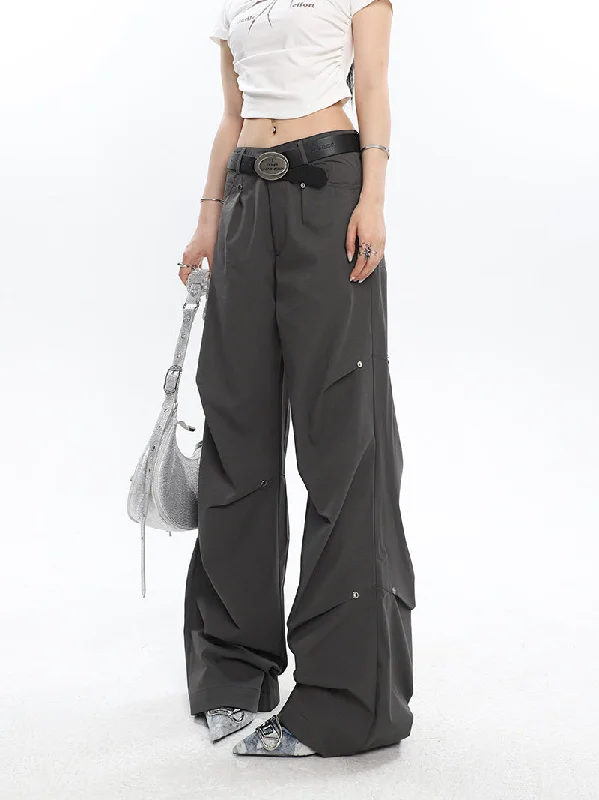 Rider Solid Color Pleated Metal Round Spike Micro Flared Cargo Pants Comfortable Jogger Trousers Rider Solid Color Pleated Metal Round Spike Micro Flared Cargo Pants Comfortable Jogger Trousers