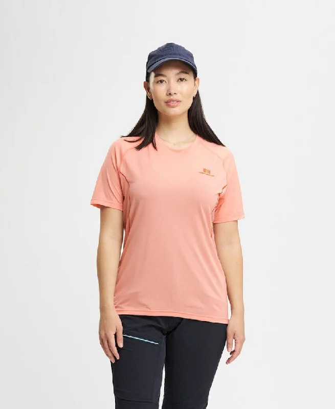 Skyward Tee Women Welt Pockets Slit Pockets Flap Pockets