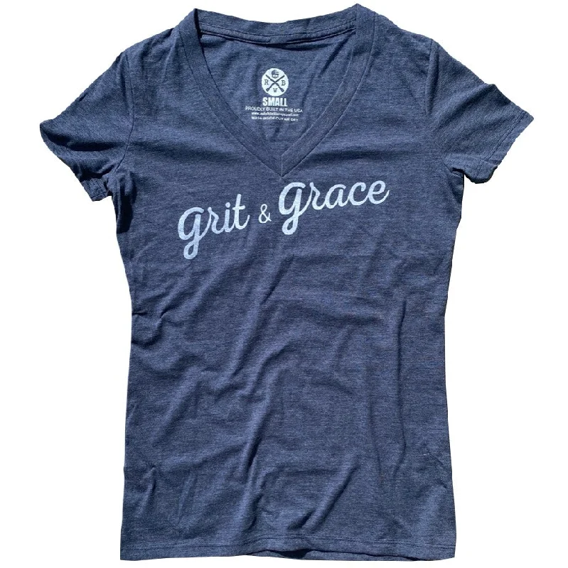 Women's Grit & Grace Patriotic V-Neck T Shirt Welt Pockets Slit Pockets Flap Pockets