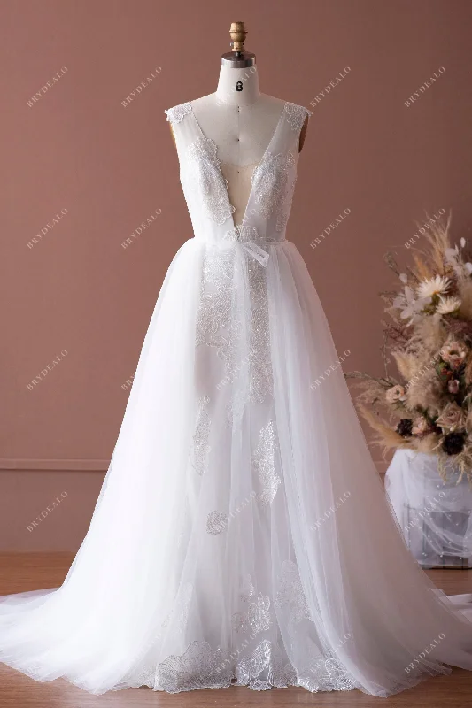 Sexy Plunging Neck Modern Lace Bridal Gown with Detachable Overskirt linen skirt natural